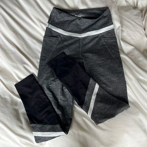 Tek Gear Dry Tek Gray leggings with color black/white color block and pockets